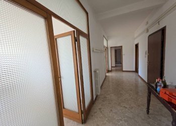 Corridoio - Ufficio piazza dell'Otto Agosto, Bologna (zona Irnerio) - foto 20