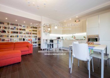 Trilocale via Domenico Oliva, Genova (zona Sestri Ponente) - foto 1