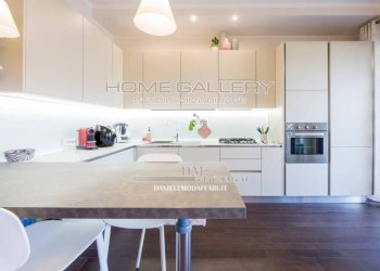 Trilocale via Domenico Oliva, Genova (zona Sestri Ponente) - foto 8