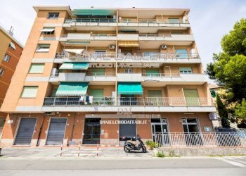 Trilocale via Domenico Oliva, Genova (zona Sestri Ponente) - foto 45