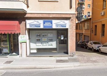 Facciata - Shop via Andrea Costa, 133, Bologna (neighborhood Costa Saragozza) - photo 15