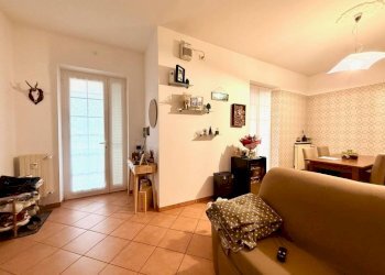 Soggiorno - Bilocale via Lovera, 7, Carmagnola - foto 7