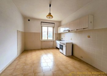 Stanza non arredata - Villa Torre Bormida - foto 6