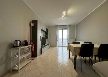 Salone - Four-room apartment strada Carignano, Moncalieri - photo 7