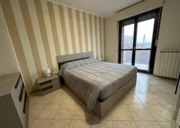 Camera da letto - Four-room apartment strada Carignano, Moncalieri - photo 22