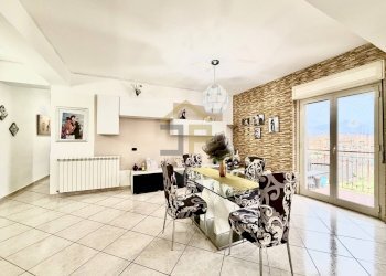 Foto 4 - Four-room apartment Largo Giuliana
 
2, Palermo - photo 4