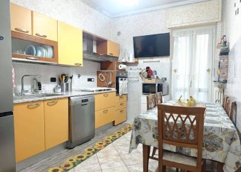 Cucina - Trilocale via Alessandro La Marmora, Asti - foto 1