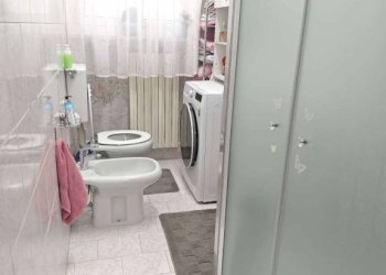 Bagno - Trilocale via Alessandro La Marmora, Asti - foto 5