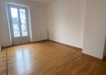 Camera da letto - Three-room apartment via Bartolomeo Eustachi, 29, Milano (neighborhood Città Studi) - photo 2