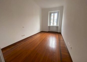 Camera da letto - Three-room apartment via Bartolomeo Eustachi, 29, Milano (neighborhood Città Studi) - photo 9