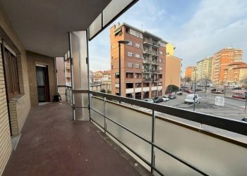 Balcone - Quadrilocale via Vandalino, 1, Torino (zona Pozzo Strada) - foto 9