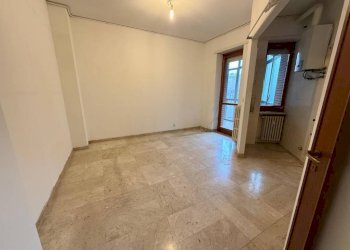 Cucina - Quadrilocale via Vandalino, 1, Torino (zona Pozzo Strada) - foto 12