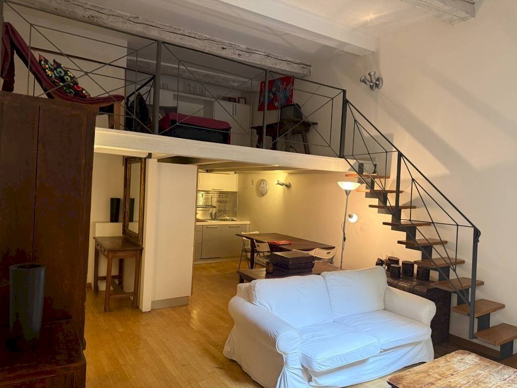 Salone - Trilocale via San Felice, 40, Bologna (zona Centro Storico) - foto 3