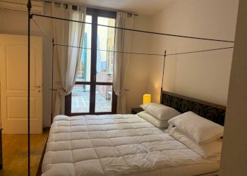 Camera da letto - Trilocale via San Felice, 40, Bologna (zona Centro Storico) - foto 11