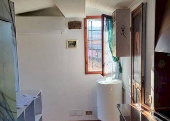 Angolo cottura - Appartamento via degli Angeli, 3, Bologna (zona Centro Storico) - foto 8