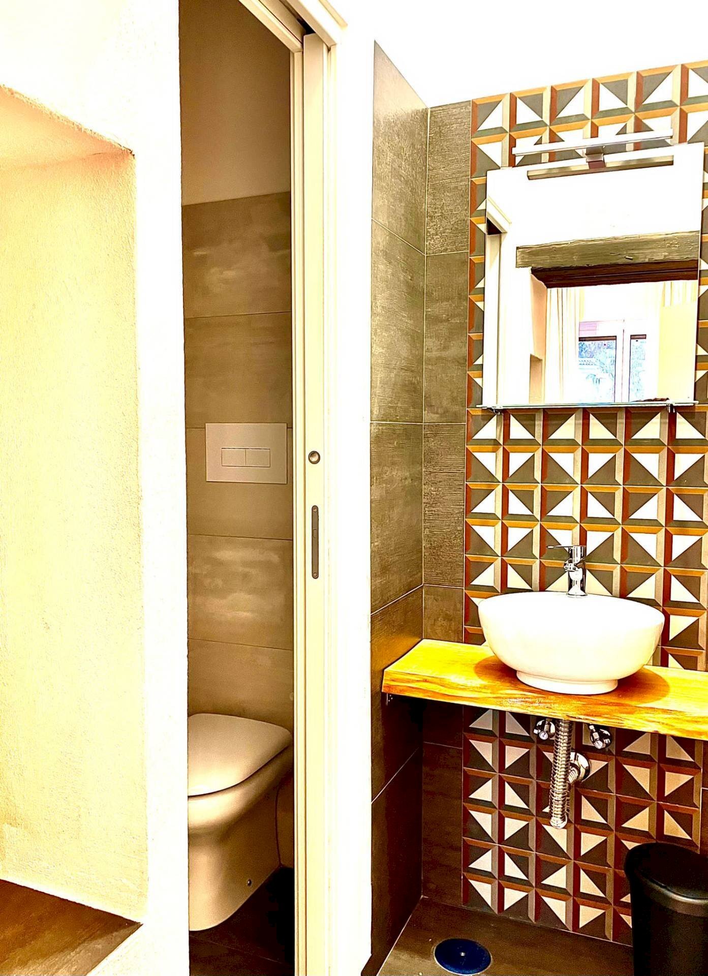 Foto 2 - Appartamento Salita Pontenuovo
 
10, Napoli - foto 2