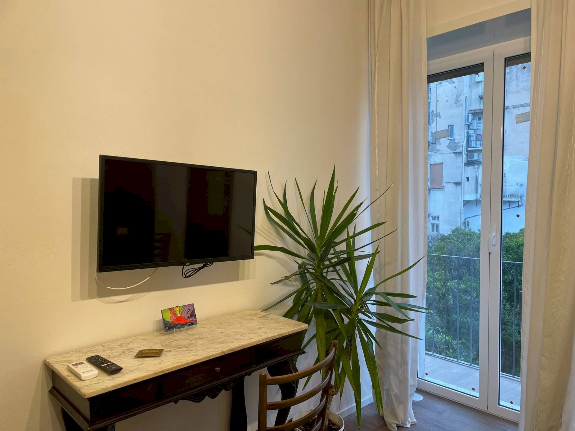 Foto 3 - Appartamento Salita Pontenuovo
 
10, Napoli - foto 3