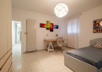 Camera da letto - Trilocale via Augusto Murri, 106, Bologna (zona Murri) - foto 12