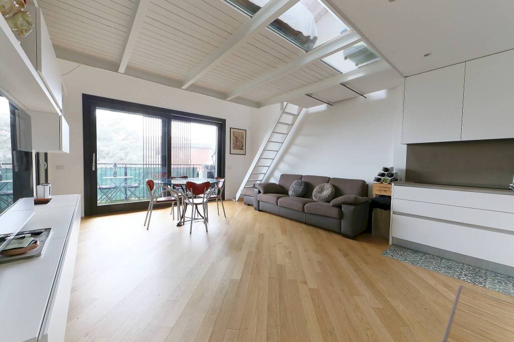 Salone - Monolocale via Felice Cavallotti, 145, Monza (zona Triante) - foto 2