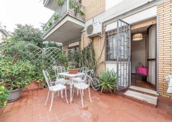 Terrazzo - Four-room apartment via Francesco Ripandelli, Roma - photo 28