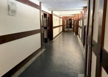 Interno palazzo - Bilocale via Giuseppe Verdi, 7, Bardonecchia - foto 6