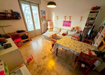 Camera da letto - Three-room apartment strada Casa Bianca, SN, Parma (neighborhood San Lazzaro) - photo 8