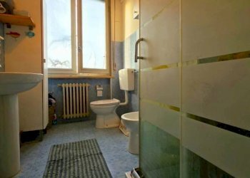 Bagno - Three-room apartment strada Casa Bianca, SN, Parma (neighborhood San Lazzaro) - photo 11