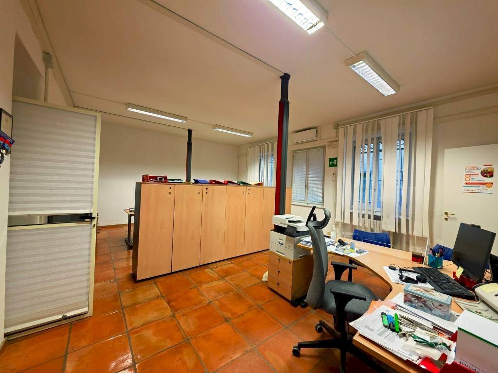Ufficio - Ufficio strada Benedetto Cairoli, Parma - foto 1