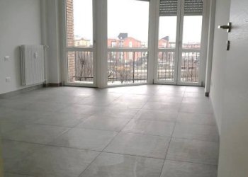 Camera da letto - Bilocale corso Felice Cavallotti, 102, Asti - foto 47