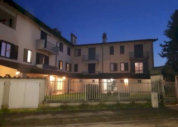 facciata - Bilocale via Barni, Dovera - foto 56