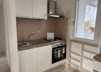 Cucina - Trilocale via Fiastra, 6, Ardea - foto 21