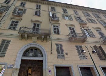 facciata - Bilocale corso Giulio Cesare, 6, Torino (zona Aurora) - foto 9