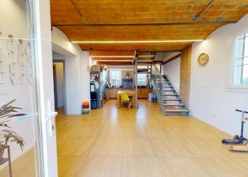 md2074-12122025_171248 - Porzione di casa via San Vitale Est, Medicina - foto 2