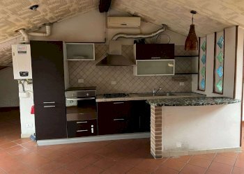 whatsapp image 2025-12-22 at 09.57.10 - Three-room apartment via Saffi, Medicina - photo 4