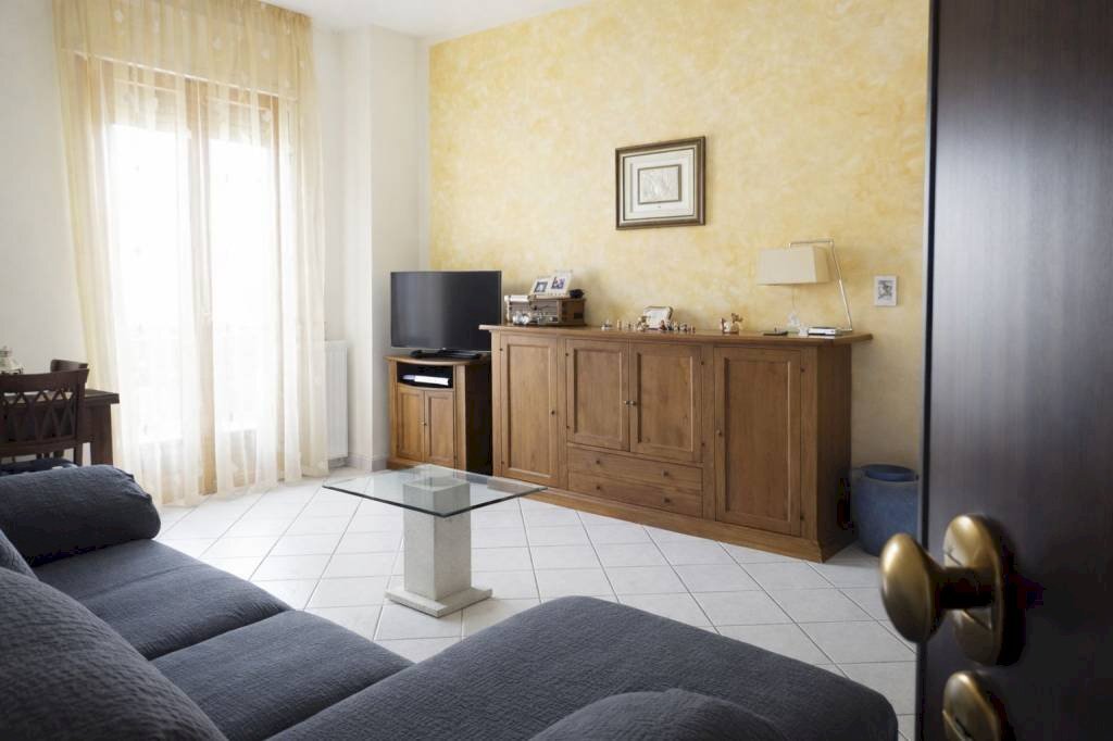 Trilocale via Mola di Bernardo, Terni - foto 1