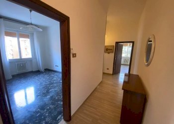 Corridoio - Four-room apartment via Claudio Treves, Bologna (neighborhood Costa Saragozza) - photo 9