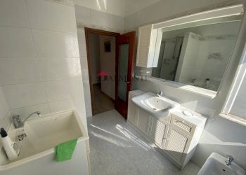 Bagno - Four-room apartment via Claudio Treves, Bologna (neighborhood Costa Saragozza) - photo 26