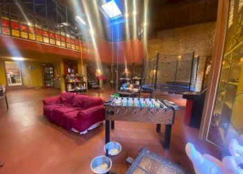 Interno non residenziale - Casa indipendente via Tagliapietre, Bologna (zona Costa Saragozza) - foto 11