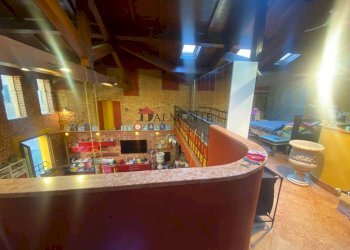 Interno non residenziale - Casa indipendente via Tagliapietre, Bologna (zona Costa Saragozza) - foto 37