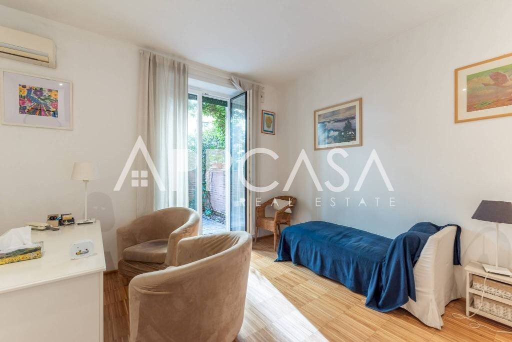 Interno appartamento - Trilocale via Lucrino, 10, Roma - foto 1