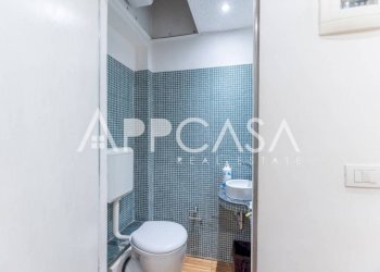Bagno - Trilocale via Lucrino, 10, Roma - foto 28