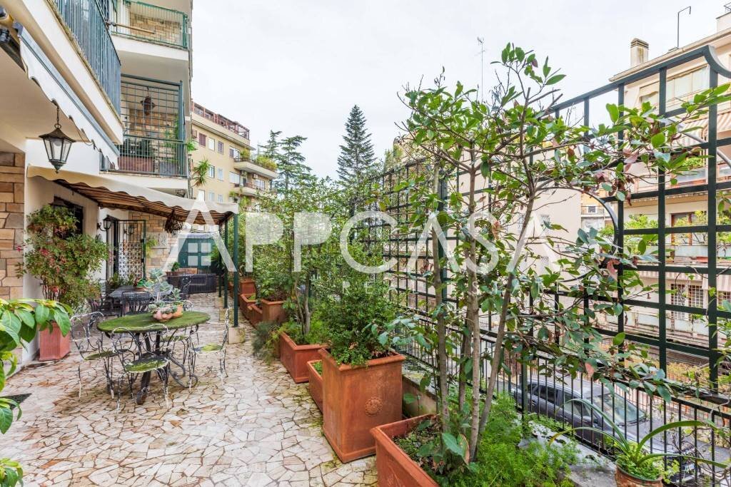 Giardino - Appartamento via Giacinta Pezzana, Roma - foto 1