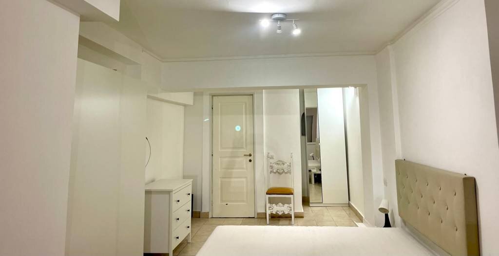 Camera da letto - Bilocale via Pieve di Cadore, 23, Roma - foto 3