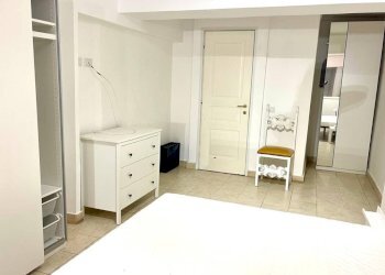 Camera da letto - Bilocale via Pieve di Cadore, 23, Roma - foto 19