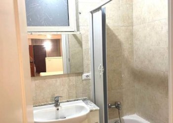 Bagno - Bilocale via Pieve di Cadore, 23, Roma - foto 9
