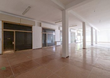 Negozio Via Cadriano 16, Granarolo dell'Emilia - foto 3