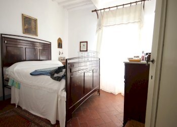 Porzione finale di casa colonica con giardino in v - Casale via della chiesa di Camigliano, Camigliano 1, Lucca - foto 18