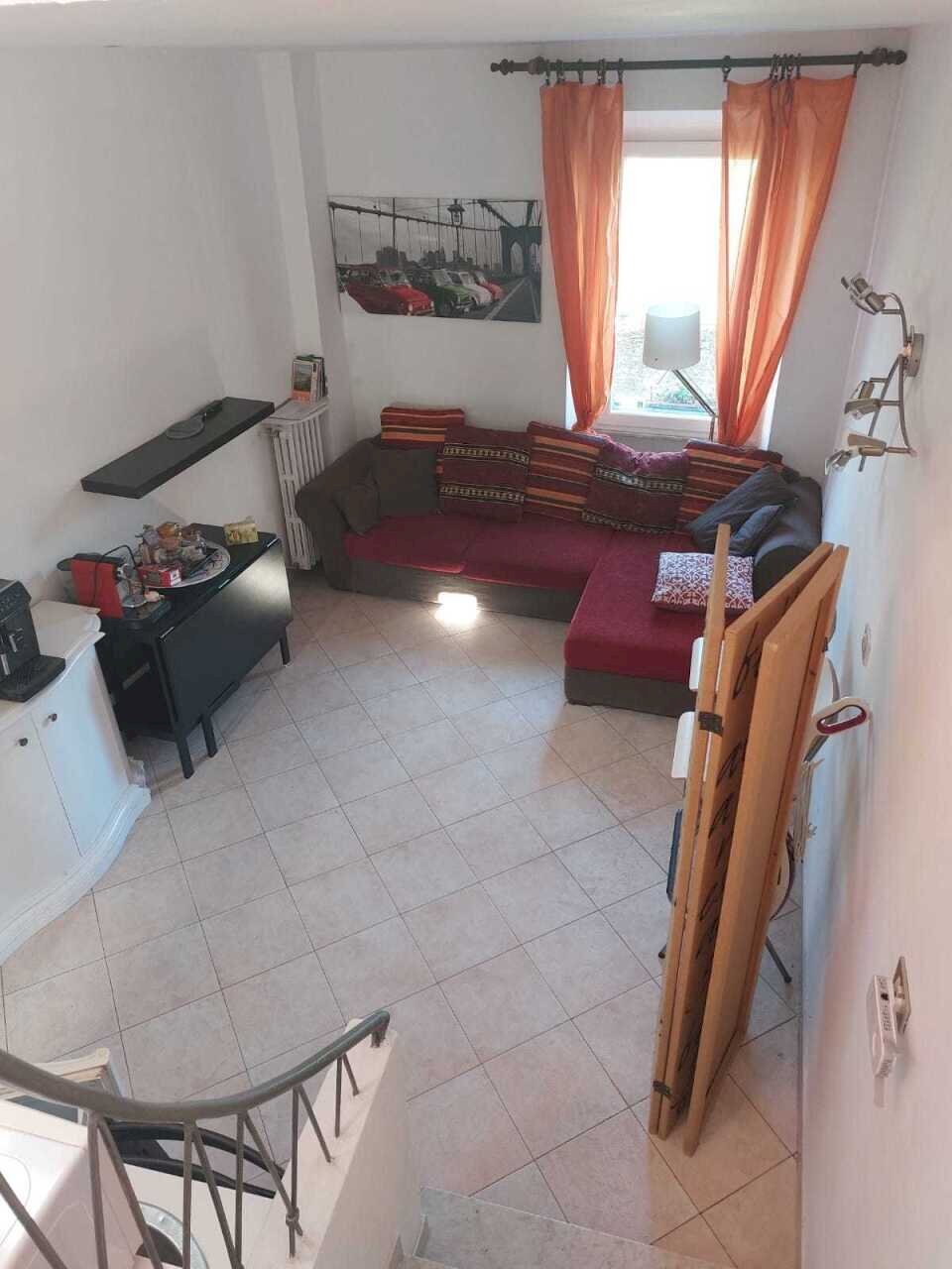 8dae88da-3b3e-48ed-996c-7a930b6c7eff.jpg - Townhouse Piazza Serravalle 13, Luni - photo 1