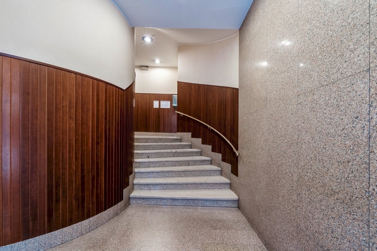 VANO SCALA - Trilocale Via Creta 72, Brescia - foto 3