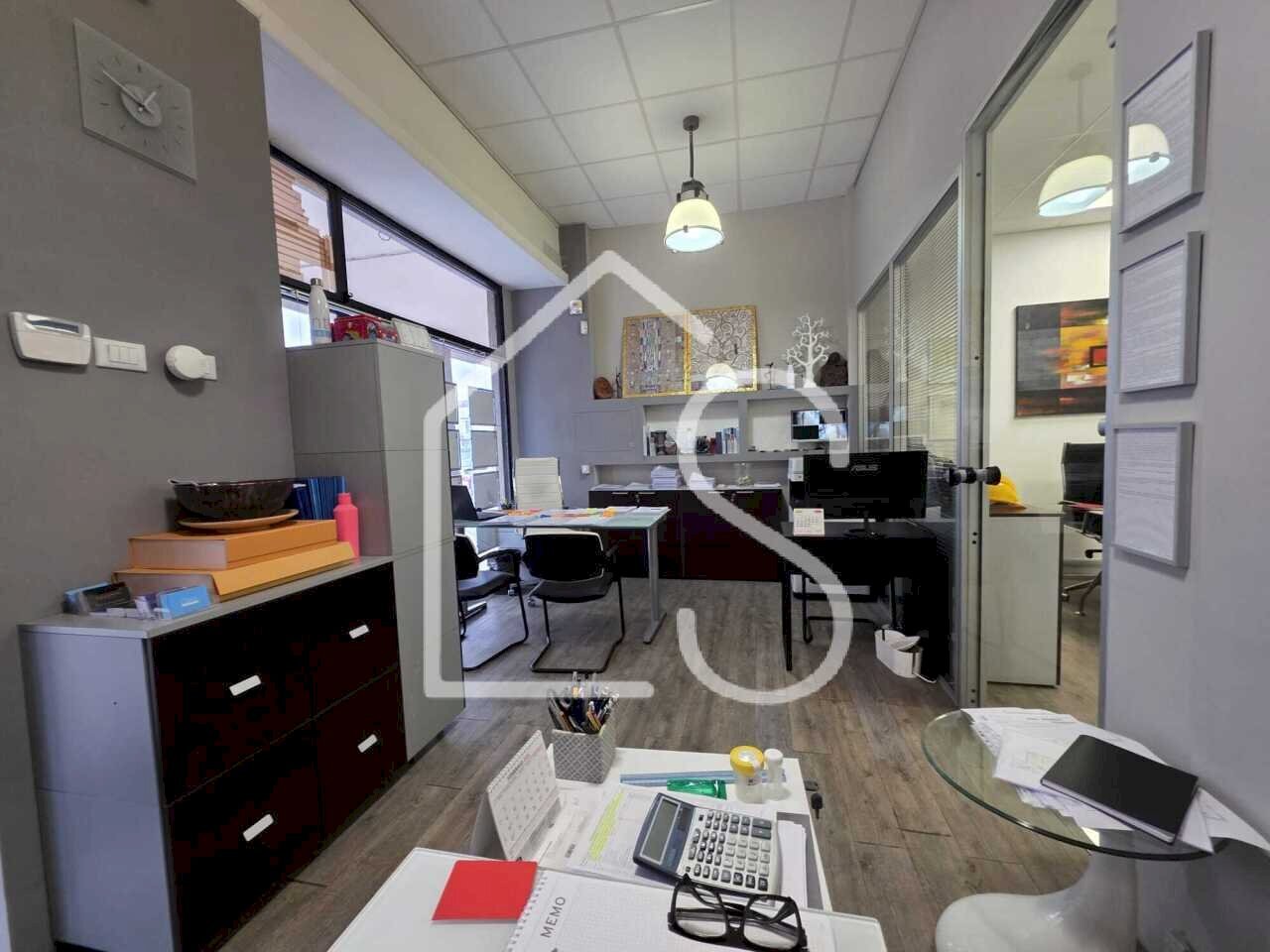 3.jpeg - Commercial Premises Casalecchio di Reno - photo 3